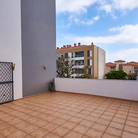 One Bedroom With City View Enclosed Garden And Wifi At Funchal 5 Km Away From The Beach Funchal (Madeira)